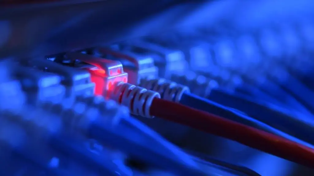 Netzwerk-Kabelstecker