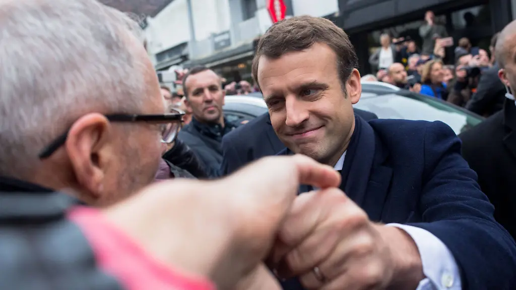 97e6699d42874184809ef89dbe2fd71e