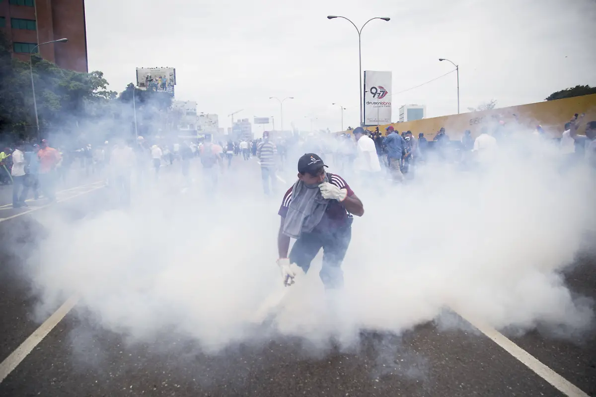 d03c49eec500d96a1a14996b020212d7