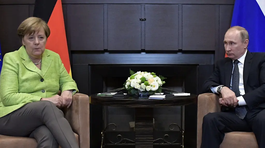 3922803ea54ff96b2fcc797a29d0d0f4