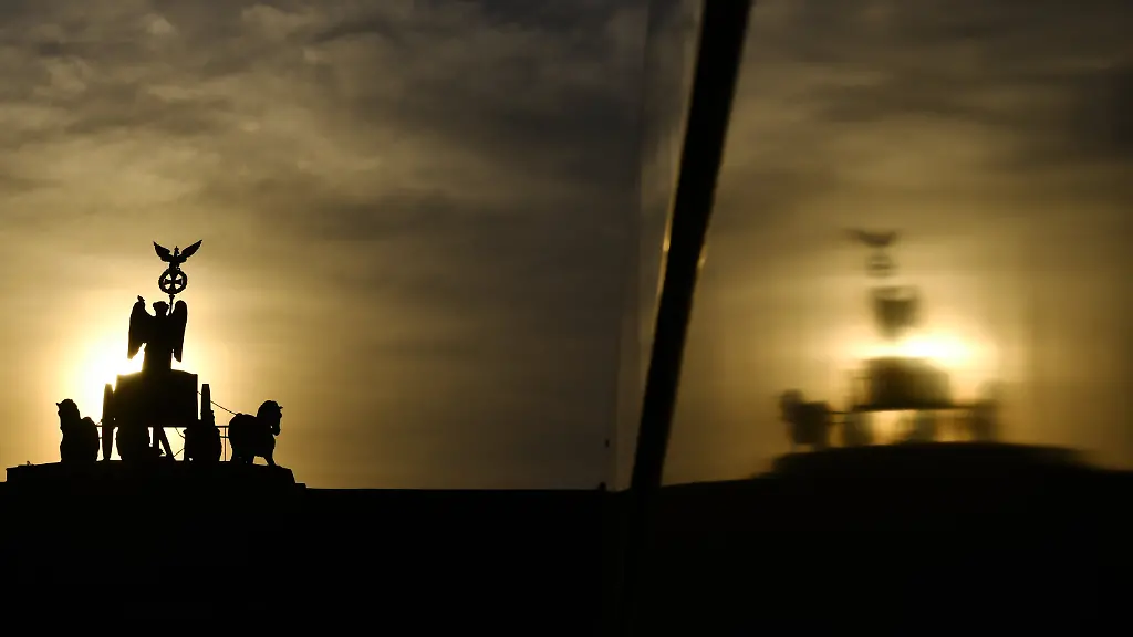 d736c275fb8704d0db943a36107d2d3b