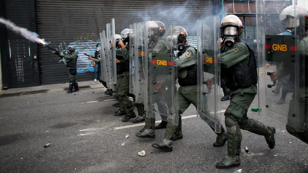 8e1c06cc2cd577cf1eef76ebd8ce6945