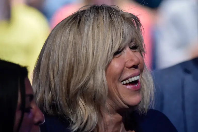 67e3d779ad59d95e53e018f7e61de3d9