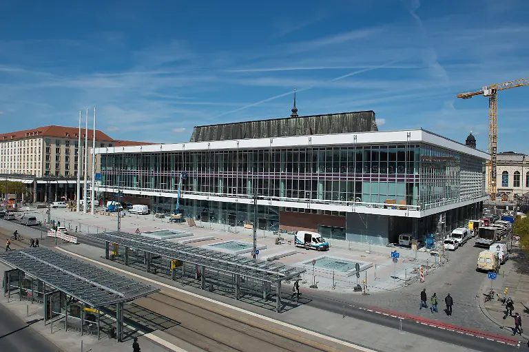 53fa0117c022762cb2e5ae20f938532e