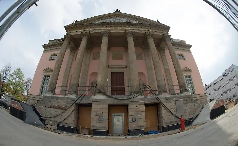 59b0e3e7e1cfc2e628123ad740748f18