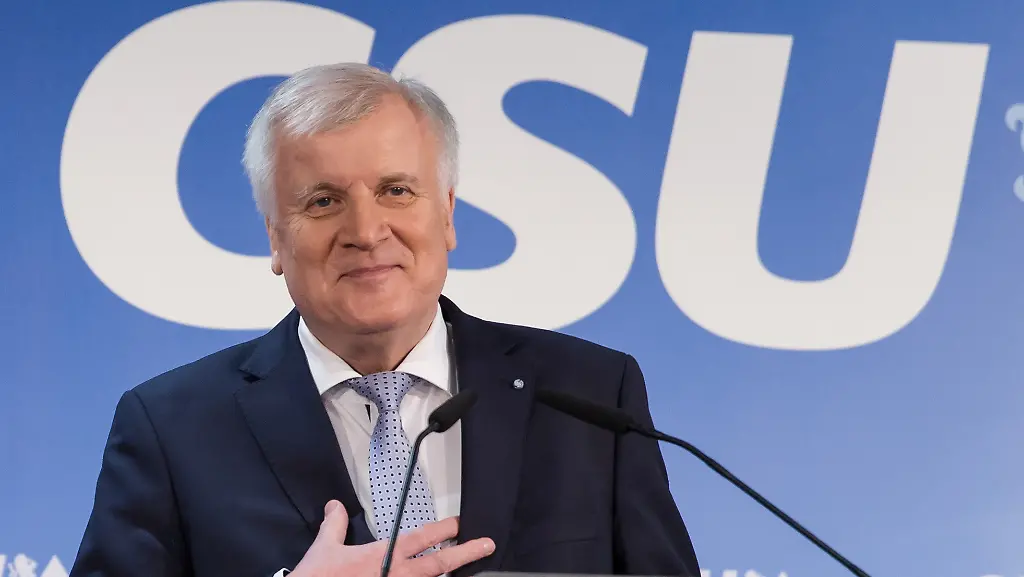 3022a79c5c5524f2ee422c89df3741d3