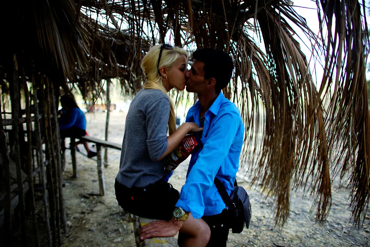 be64d9a18830b3f34e1cae67aef58cb0