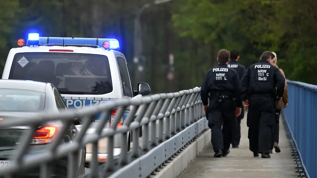 930f9b87851c639be1032c47b3814630