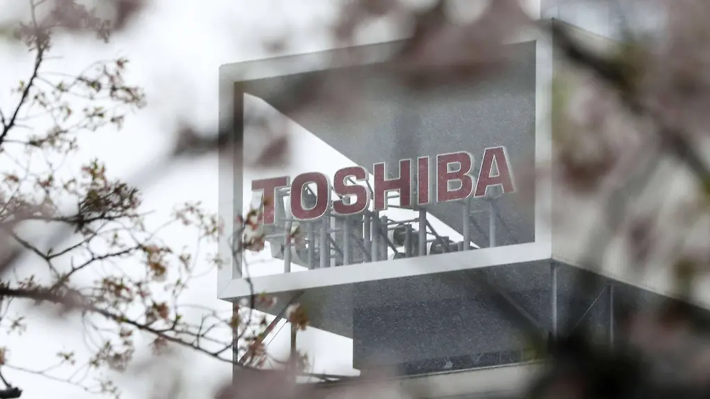 6282d8f7b7f976fa2b5cd7fdacd458cc