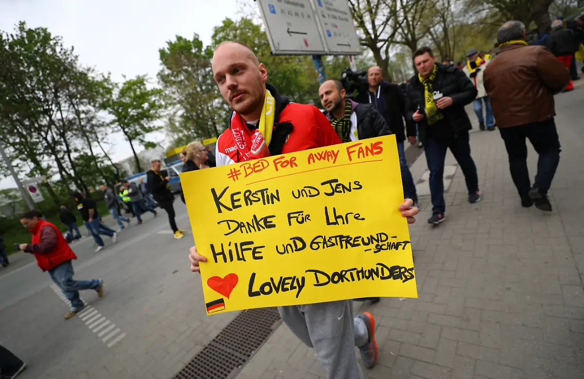 999399e7bc60d786399180c7c93fd808