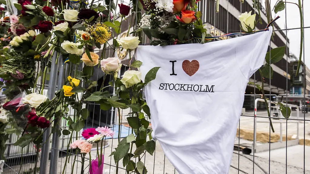 3193cf3bb9bad0e0461e203a7c8e9a97