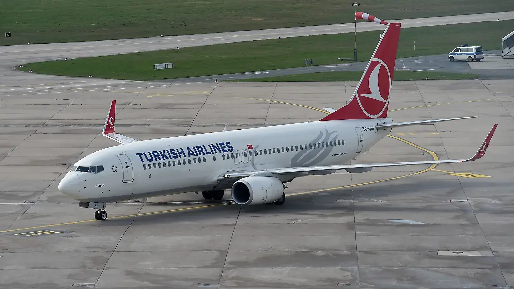 Flugzeug