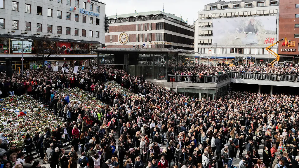 88e26f824765e93b6427b2badb1bb903