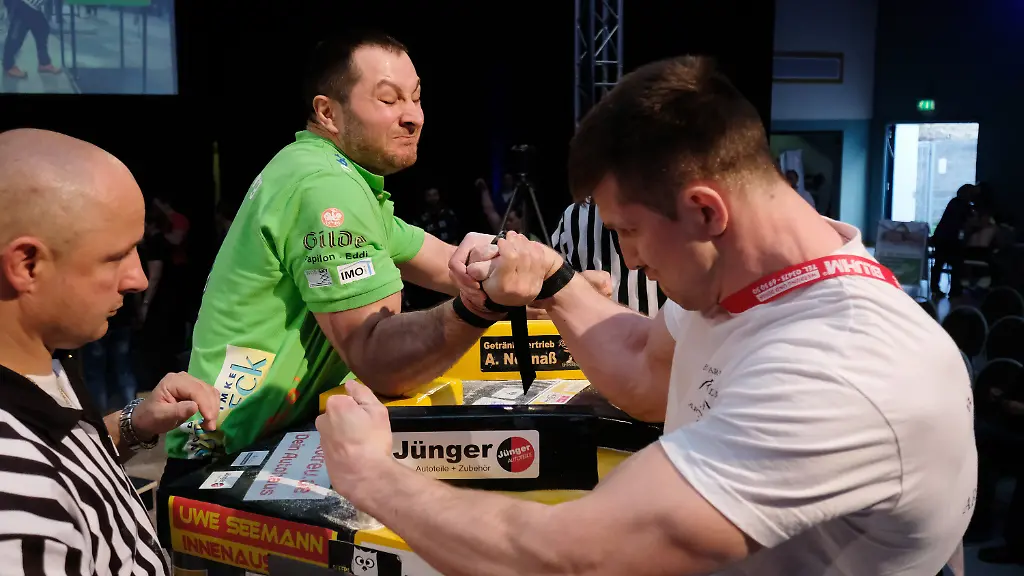 eb07345a6c40e9654ee3a2fe3d569460