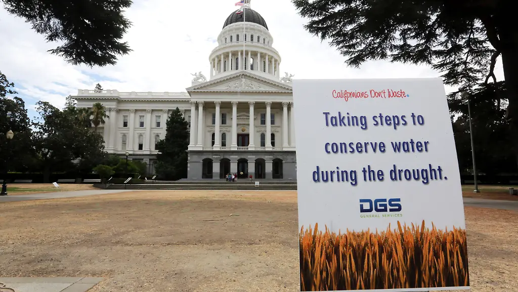 92ac3b3a8030c1d0d2930c4ea690facb