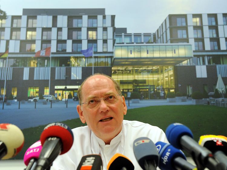 Der Hamburger Nierenspezialist Rolf Stahl informiert über die Lage.