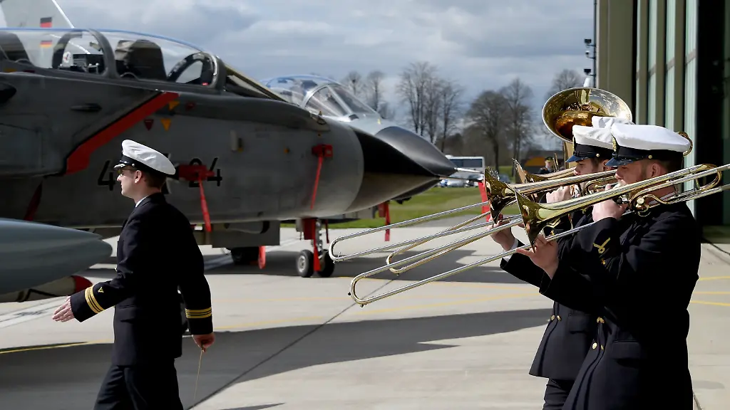 6730170df90761ad2a4ff9276d7437a3