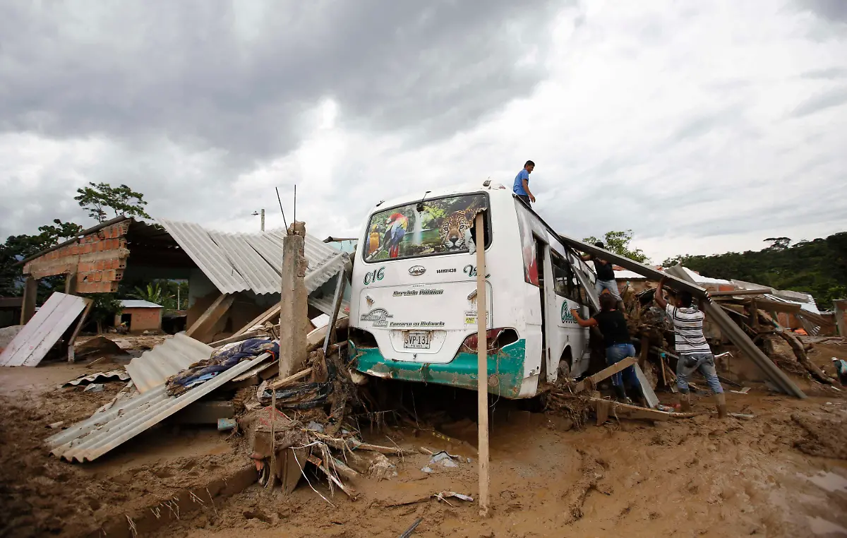 10ee8df167d24357154874a114271f7e