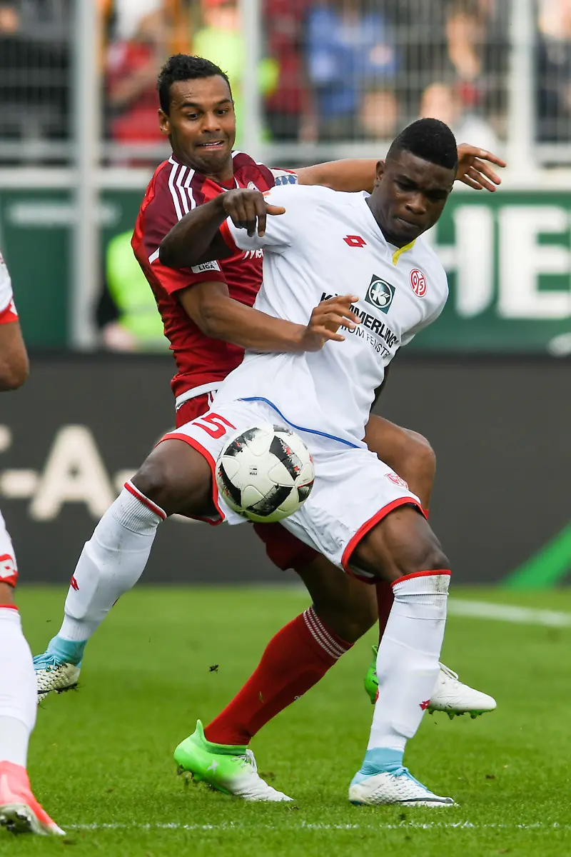 5dcce55fc4511fd6526e7d6e5142f940