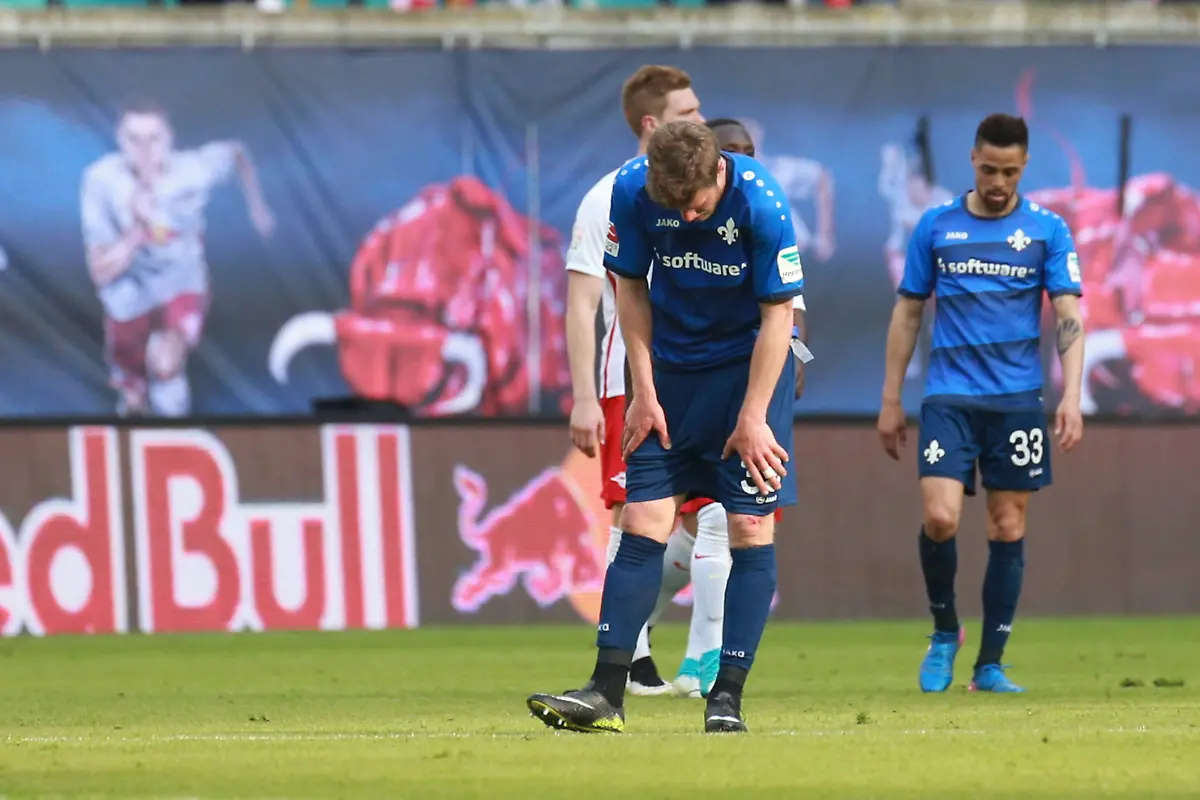 de5003ba9b1bbffaf380f4f3d40a328e