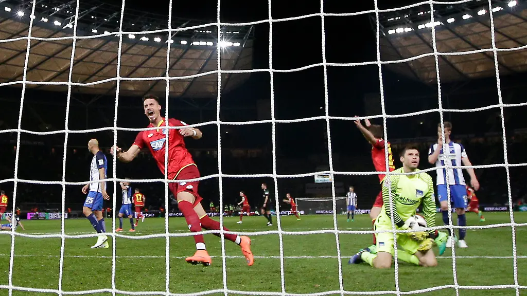 99e704ff809c52960d2d8e22054aac32