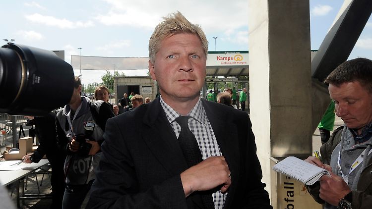 Stefan Effenberg verließ die Versammlung vor der Abstimmung.