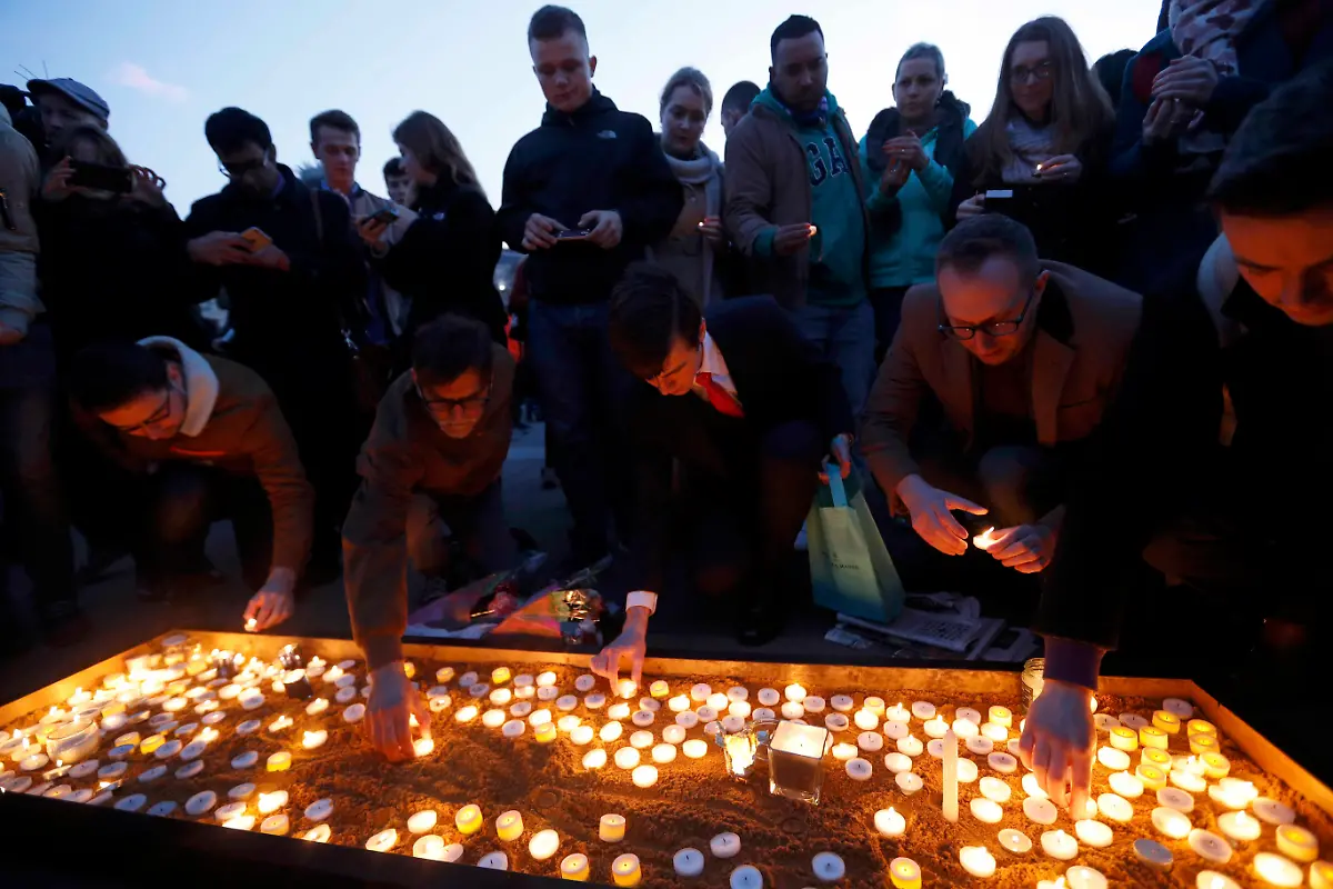 c451ab8b4e97c3e9c7b700a368e78331