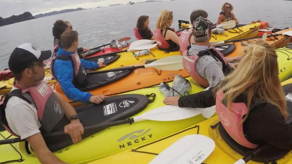 Menschen-in-einem-Boot