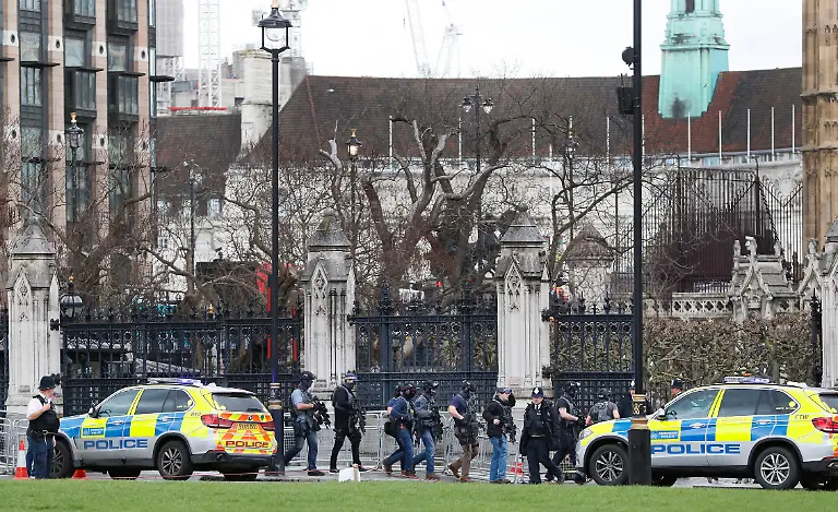 271540fe1bb7ccb42d5c49223171ca7e