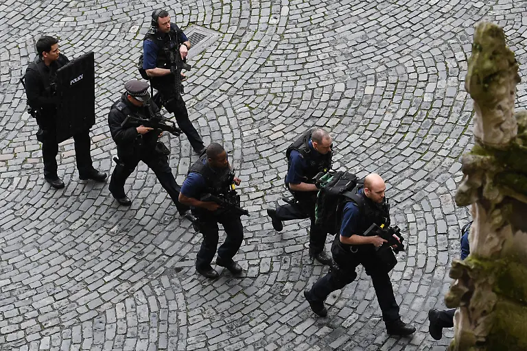 38214367c37d5f0be8c17ceeaf22b436