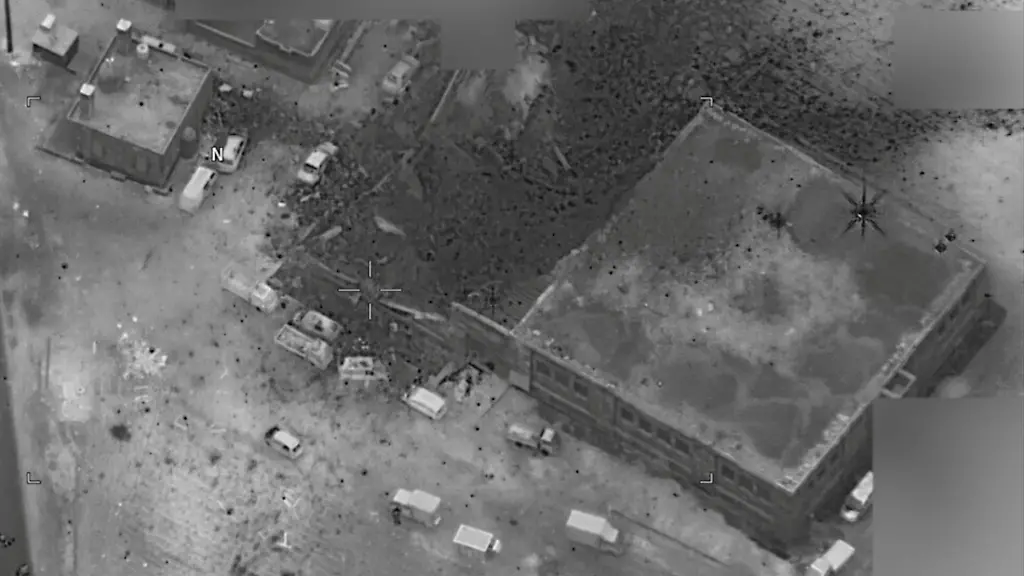 17c6a555ee1b118f16977fc6721a79e4