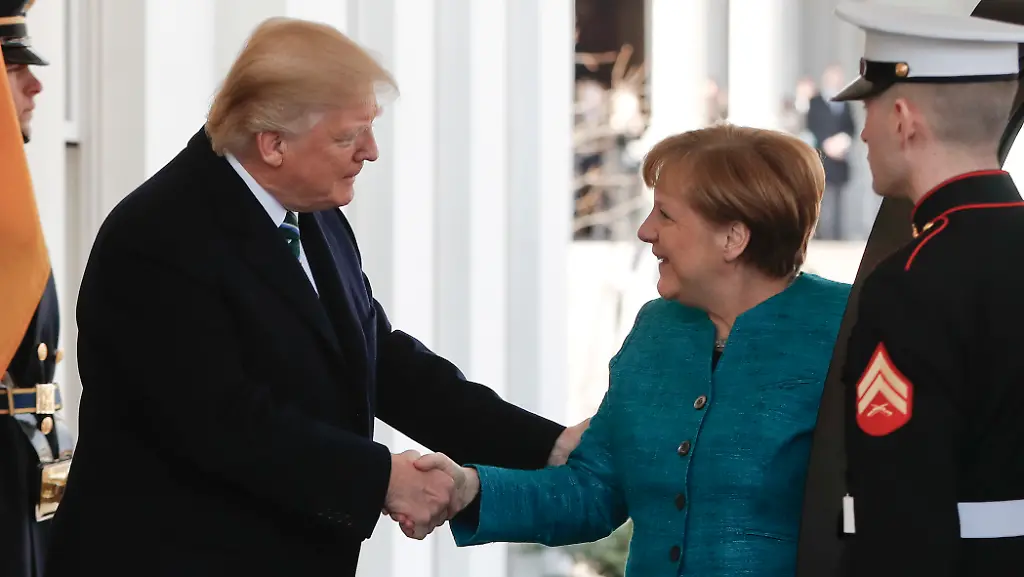 98cee31d1552d13c1c301f29377eef54