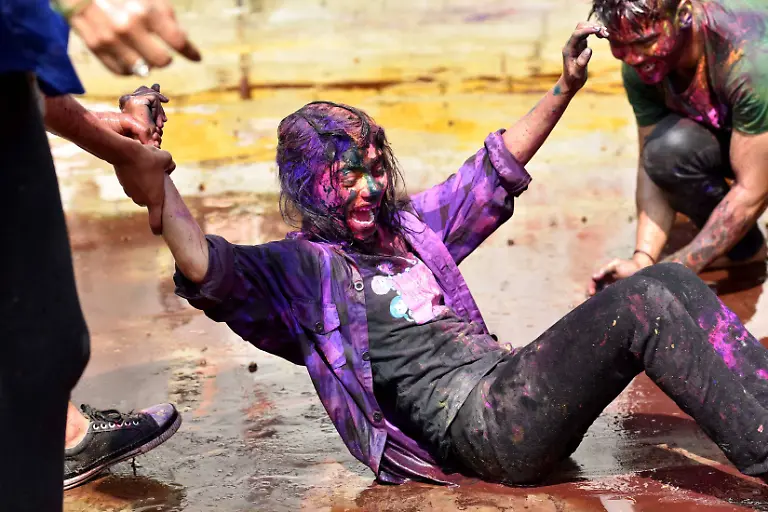 4154f67f1d7637d3fb8022d919a494a7