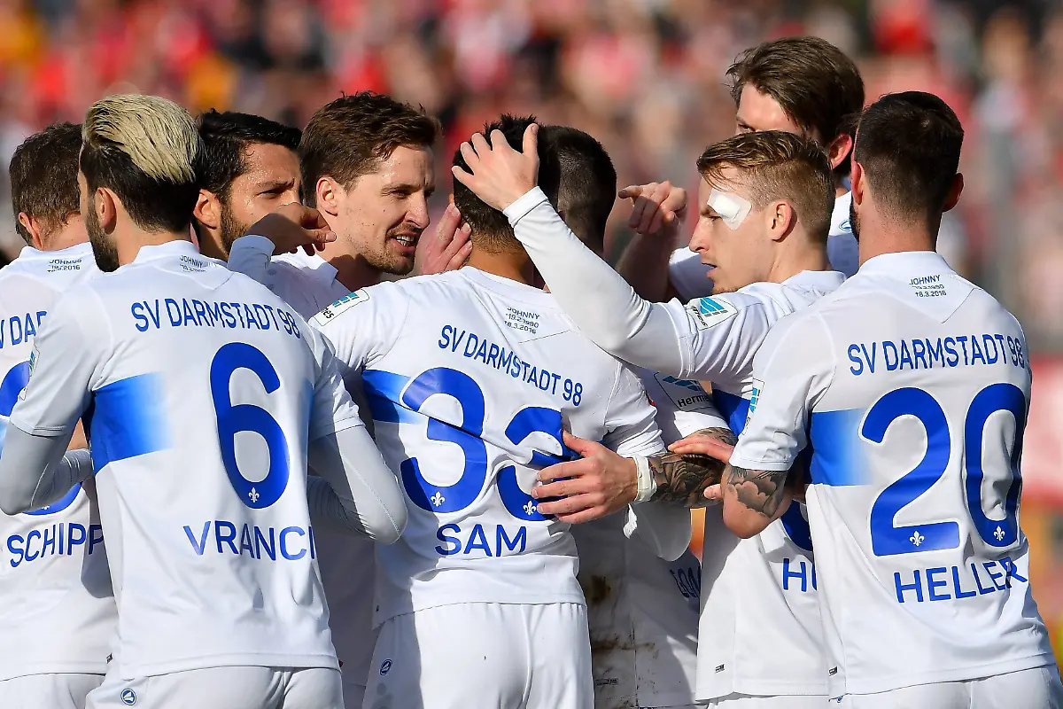 3efc2a8b2f138bc03e5093074273d4e2