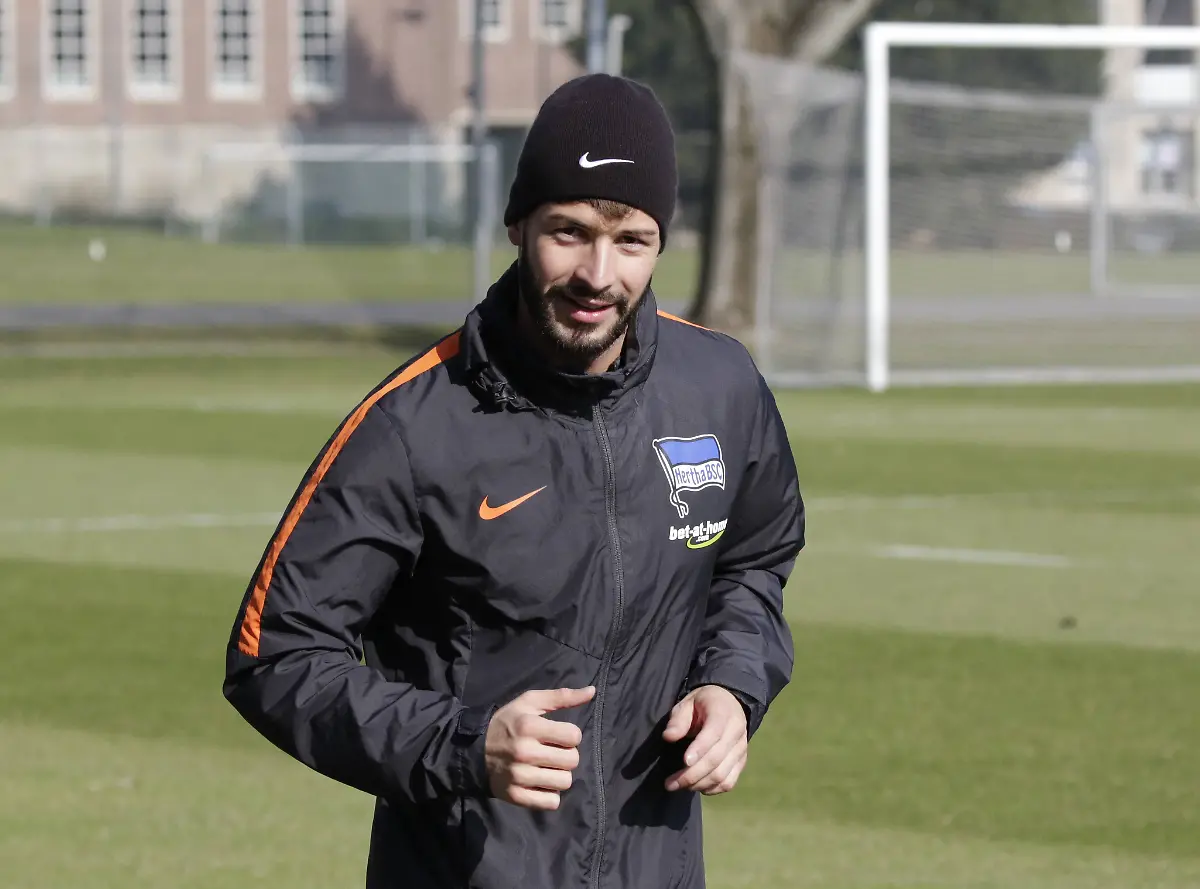 b187cee7cb029bf895b6e648f7c44def