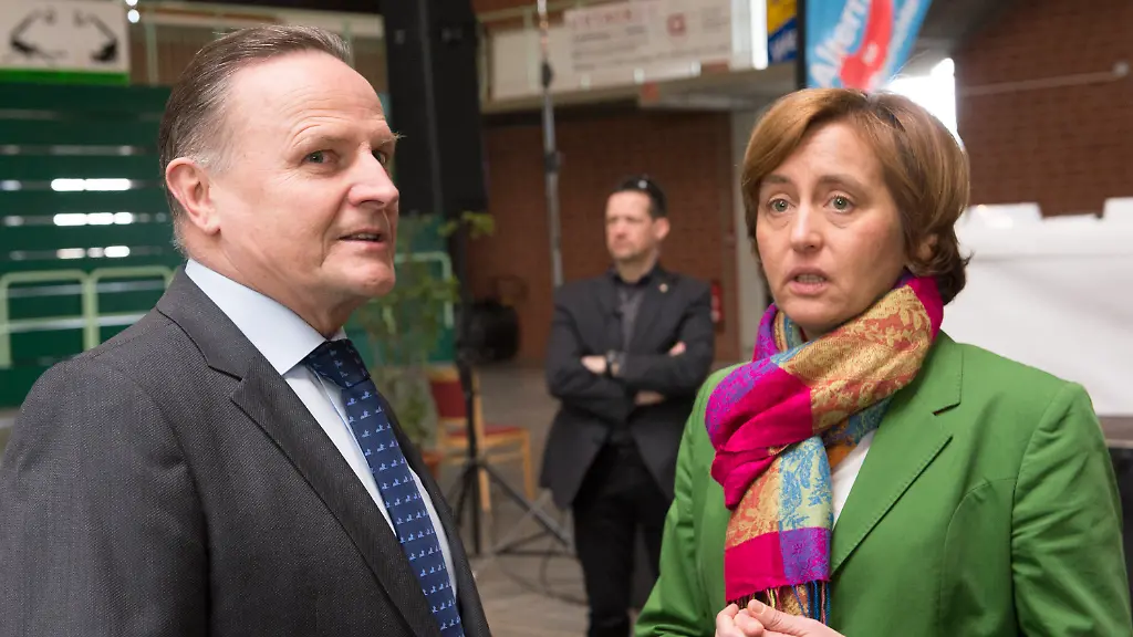 4ea7a2facc7b09068f3921fd56036675