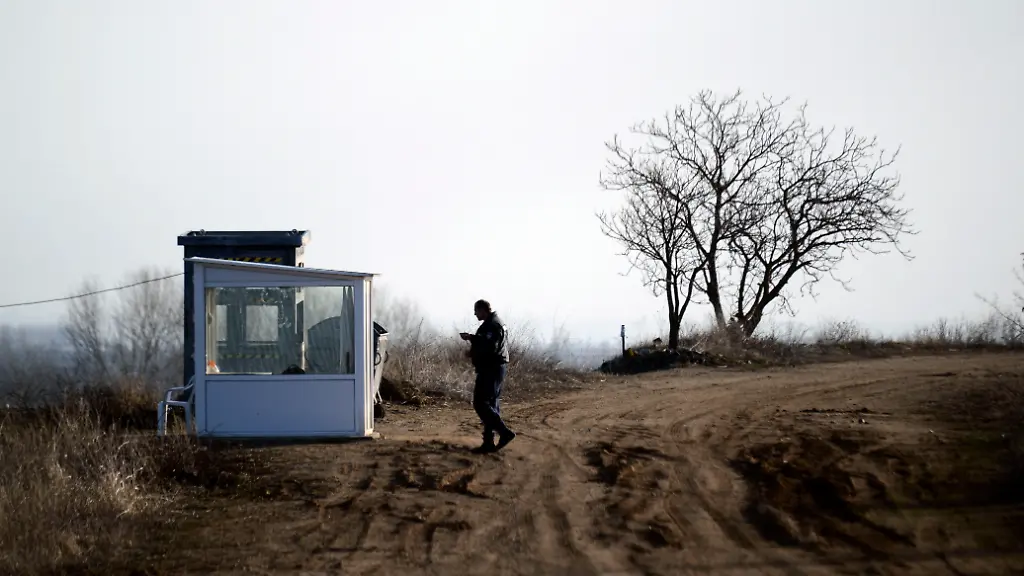 0ee23e2310a110585ec2bc8ab5159928