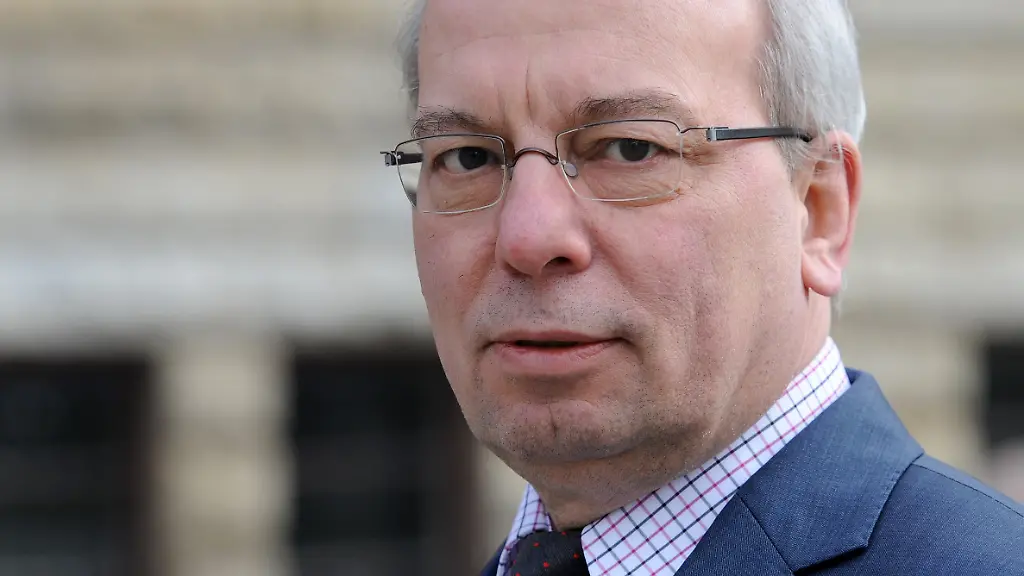 fc0f382d6656da6fcfa8408753c04c2d