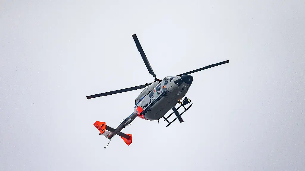 46661bda24f67a1e98842823efa9df87