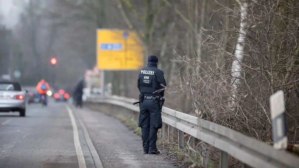 8c09547dae6b1969c01e3922a68d632f