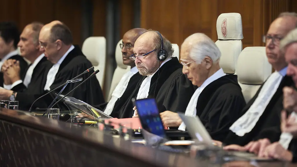 c27542e519d703196ed83d5b1ba31625