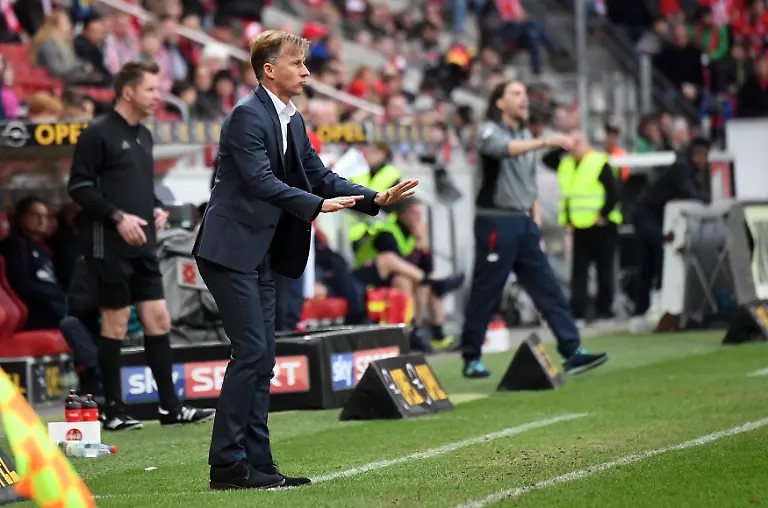 8ca4edcb9e657f74a58e345b0398c6f1