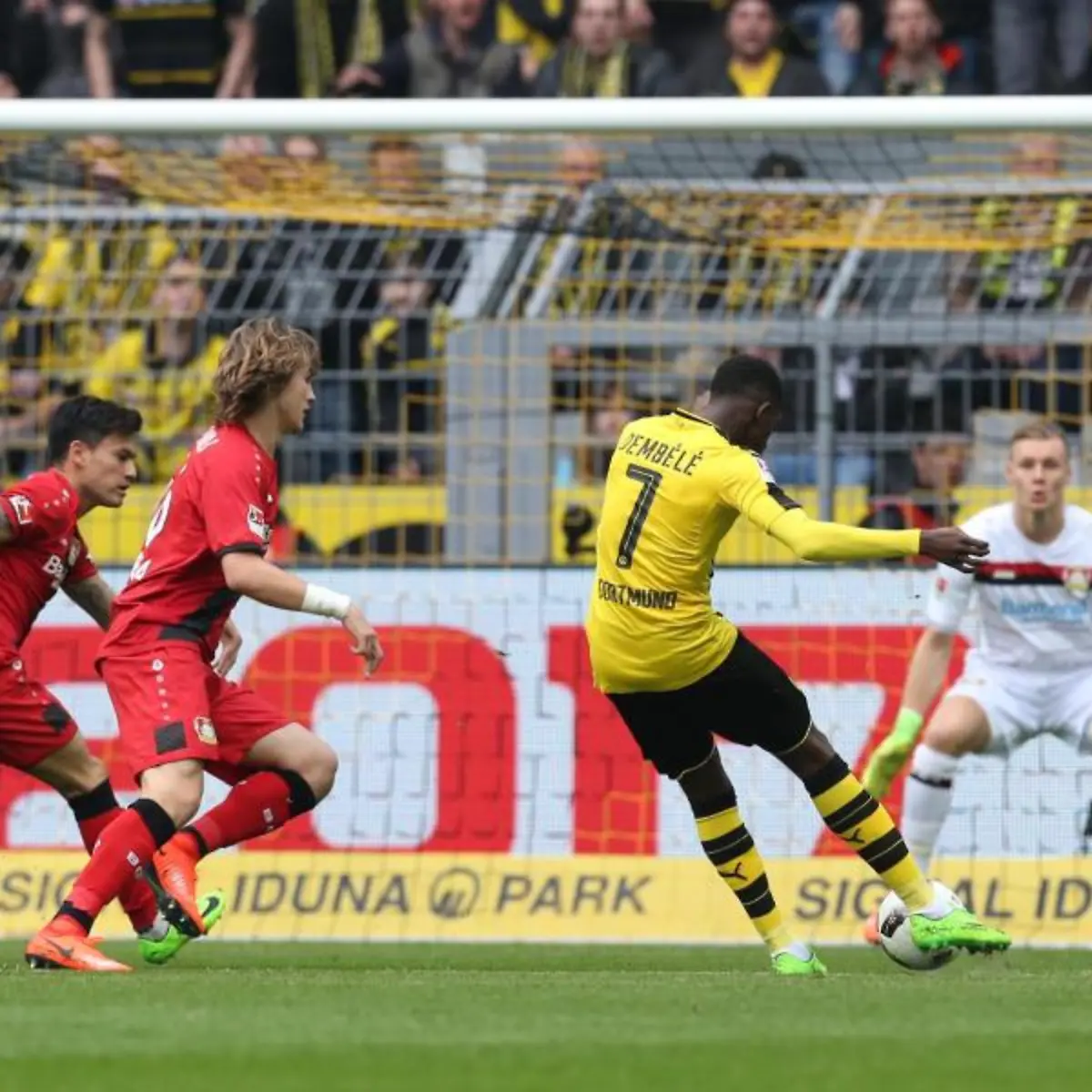 Borussia-Dortmund-Bayer-Leverkusen