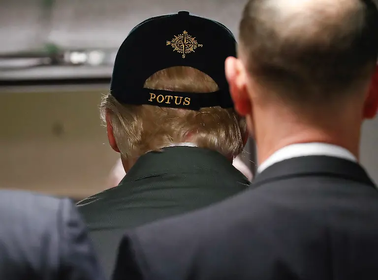 9e6b04f9bb73b2013a07216abf6b3718