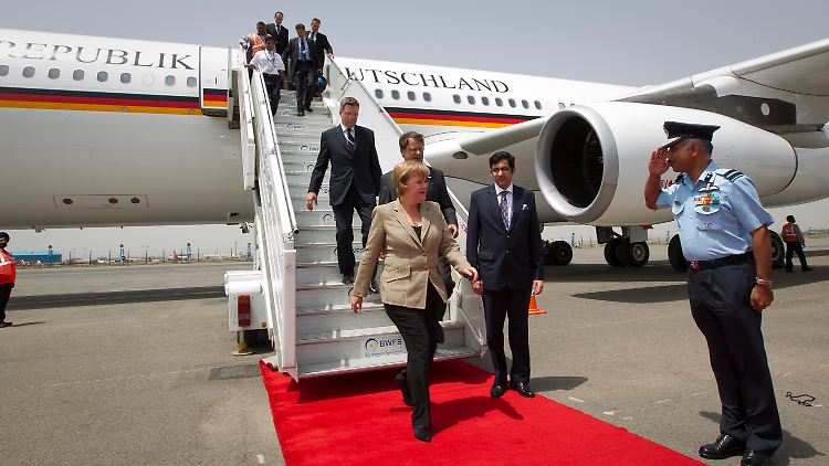Bundeskanzlerin Angela Merkel landet doch noch in Indien.