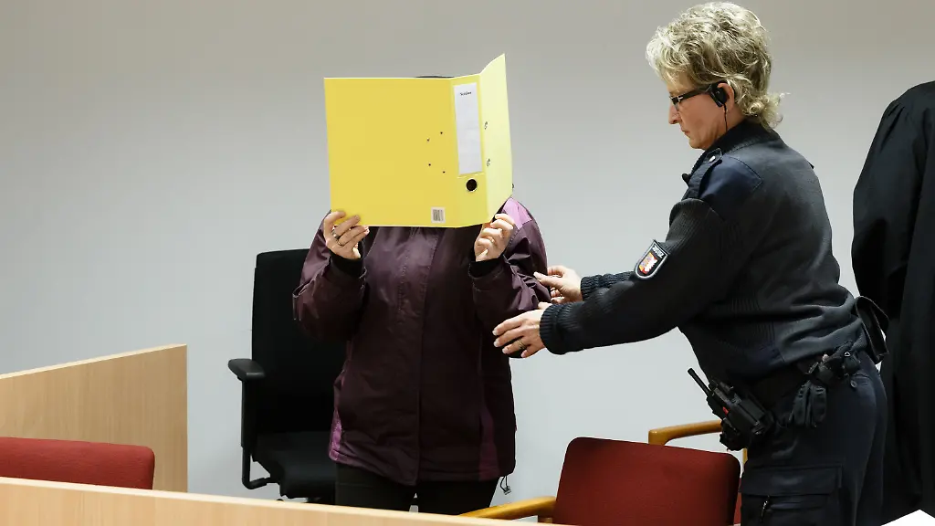 f907ef0f0a3d16dd90642f7dbbd5d281