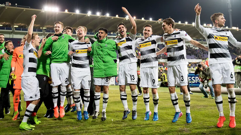 9884a2de6c29b26ea82f4727630cbbb8