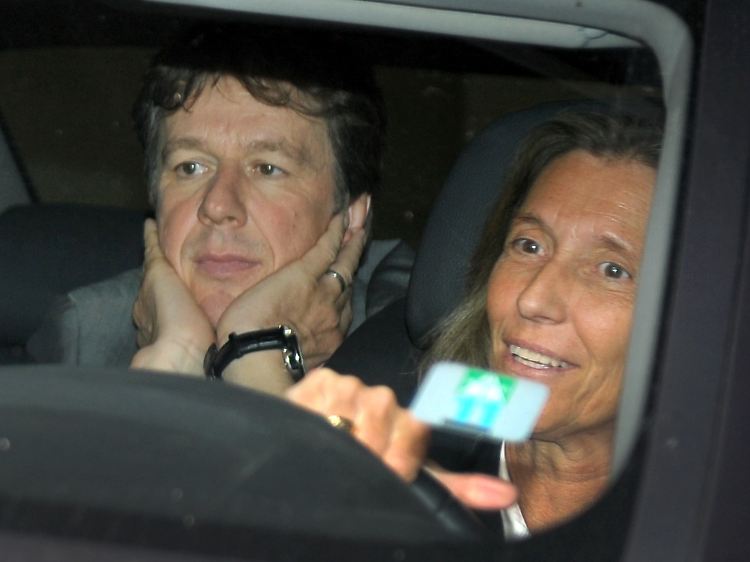 Kachelmann, hier hinter seiner Verteidigerin Andrea Combé, verließ das Gericht als freier Mann.