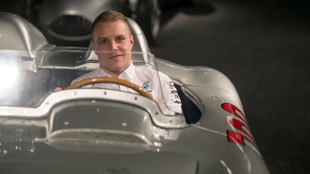 0ecbee45614c9295ea570a16fce1b400