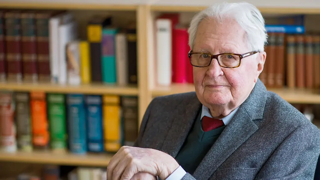 948519f5cc3bd1aa356e82a59c77bfed